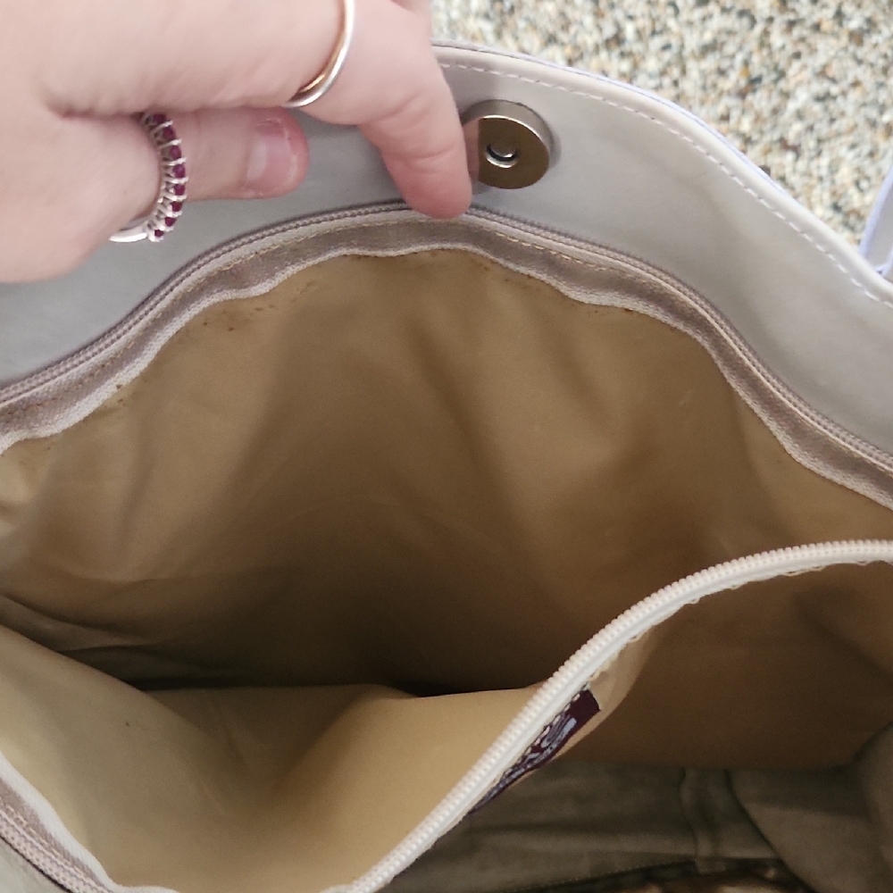 Iemme Made In Italy Leather Tote Bag - Picture 4 of 16